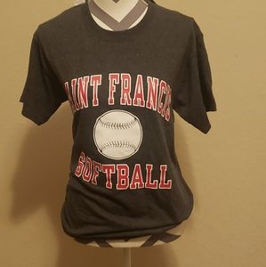 Tee shirt size small